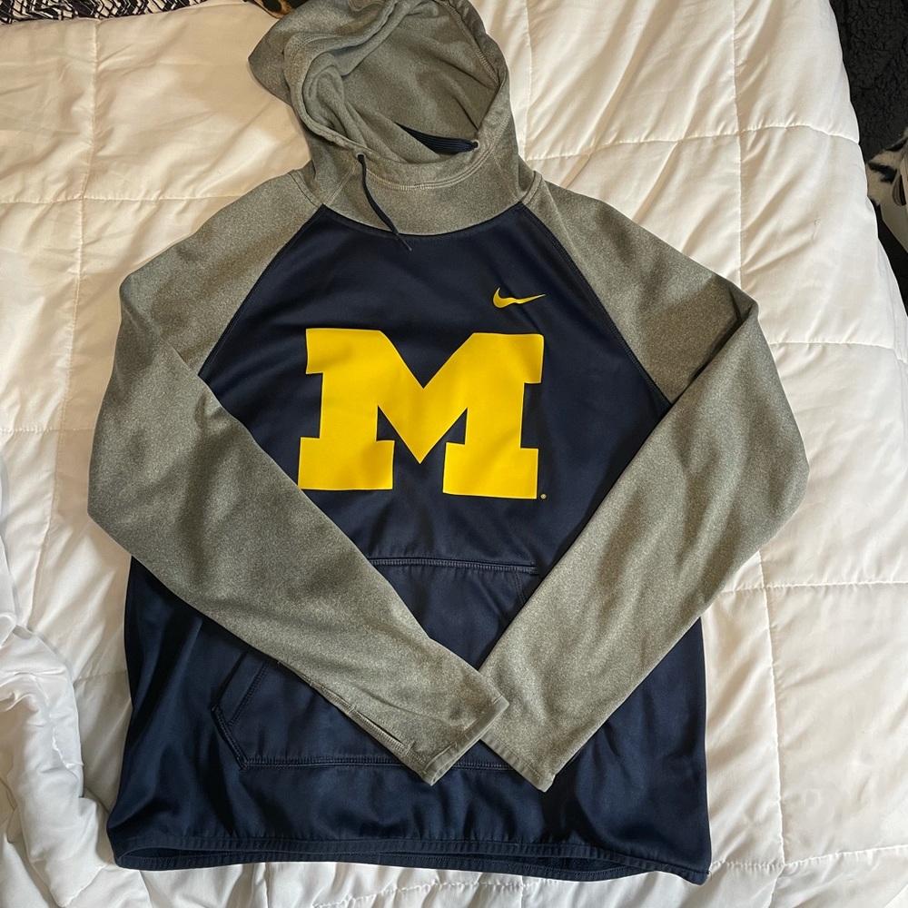 Nike Michigan hoodie